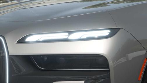2025 BMW 760 760i xDrive