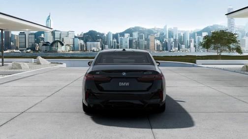 2025 BMW i5 eDrive40