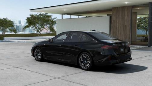 2025 BMW i5 eDrive40