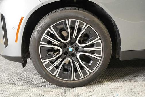 Skyscraper Gray Metallic 2025 BMW X3 30 xDrive