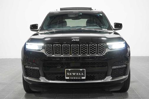 Diamond Black 2023 Jeep Grand Cherokee L Summit