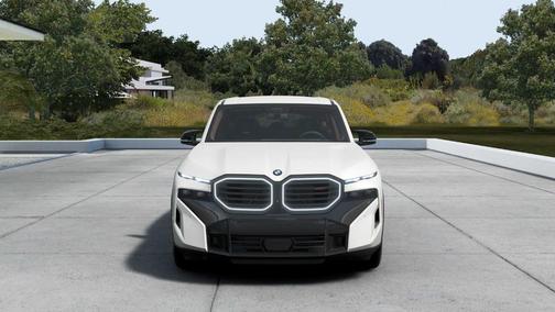 2026 BMW XM LABEL