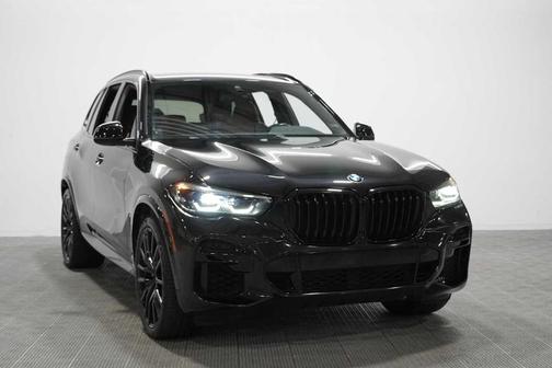 Black Sapphire Metallic 2023 BMW X5 sDrive40i