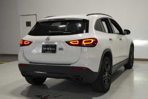 2021 Mercedes-Benz GLA 250 Base