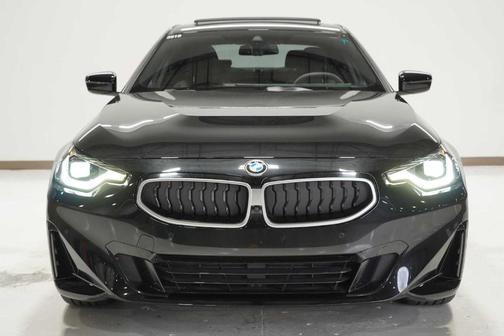 2025 BMW 230 i xDrive