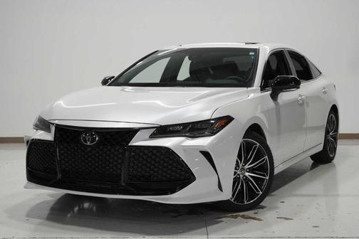 2022 Toyota Avalon Touring