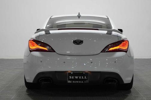 Casablanca White 2016 Hyundai Genesis Coupe 3.8 Ultimate