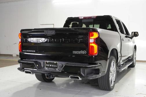 2022 Chevrolet Silverado 1500 High Country