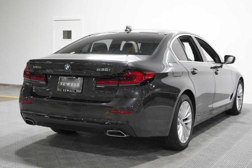 Dark Graphite Metallic 2023 BMW 530 i