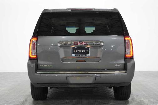 Satin Steel Metallic 2018 GMC Yukon Denali