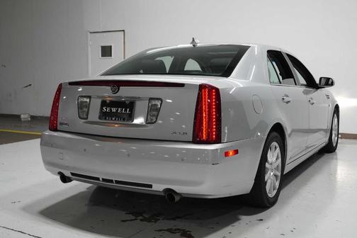2009 Cadillac STS V8
