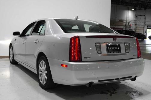 2009 Cadillac STS V8
