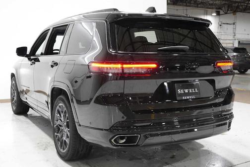 2024 Jeep Grand Cherokee L Summit