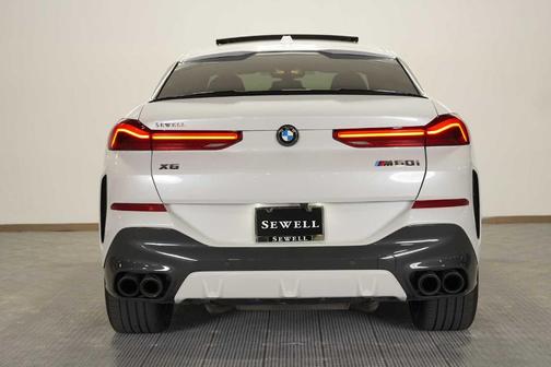2024 BMW X6 M60i