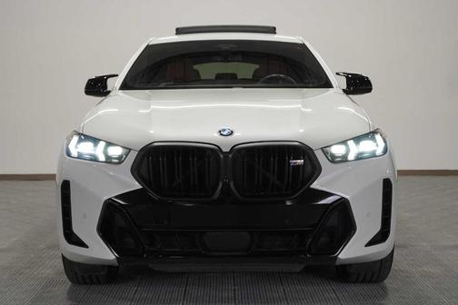 2024 BMW X6 M60i