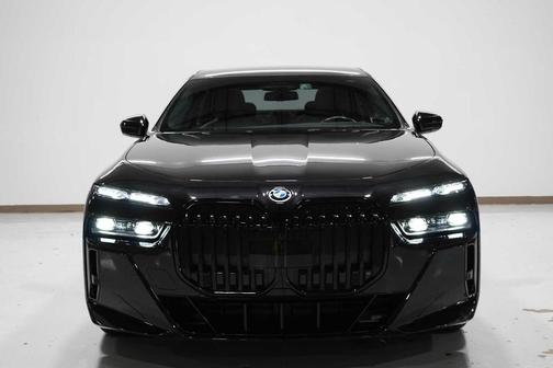 2024 BMW i7 xDrive60