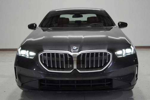 2024 BMW 530 i