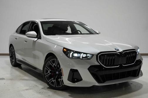 2026 BMW 530 i
