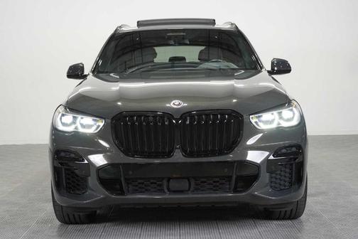 Gray Metallic 2023 BMW X5 M50i