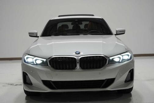 2024 BMW 330 i xDrive