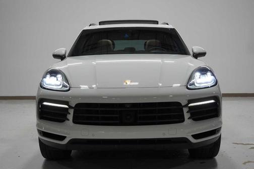 2023 Porsche Cayenne 