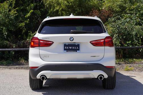 2021 BMW X1 sDrive28i