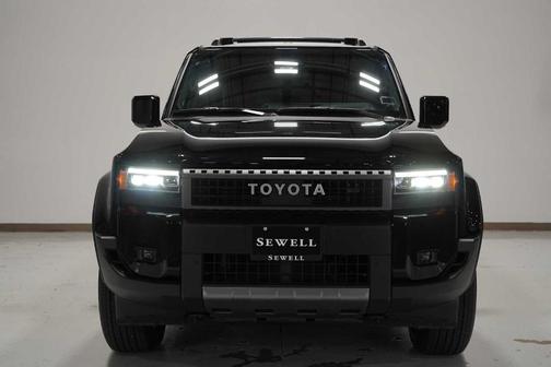 2025 Toyota Land Cruiser 