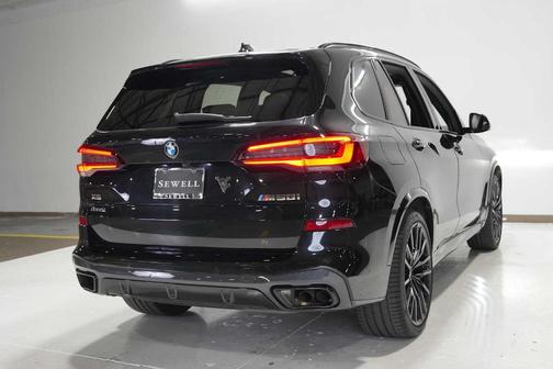 2023 BMW X5 M50i