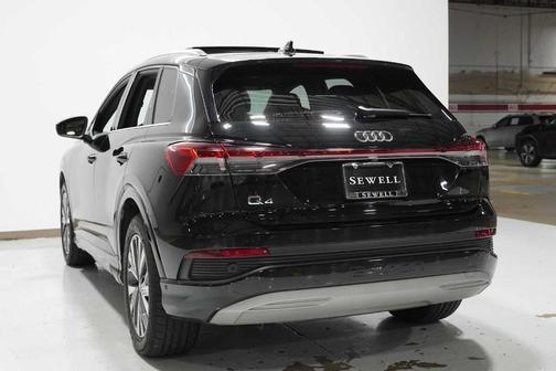 2023 Audi Q4 e-tron 40 Premium Plus