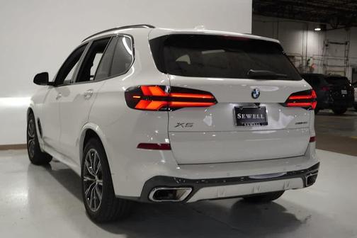 2026 BMW X5 sDrive40i