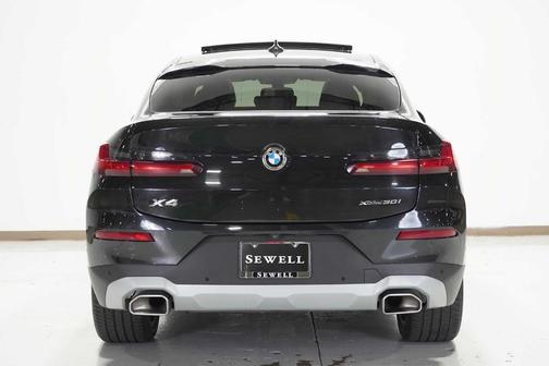 2024 BMW X4 xDrive30i