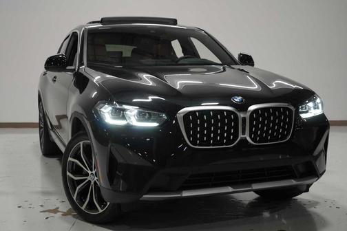 2024 BMW X4 xDrive30i
