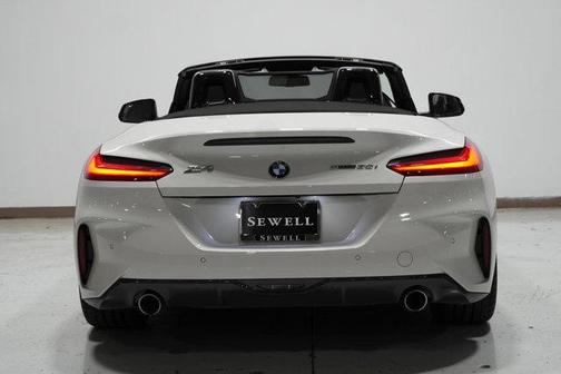 2025 BMW Z4 sDrive30i
