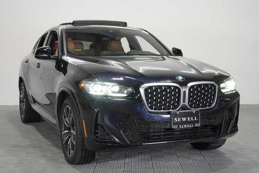 Carbon Black Metallic 2023 BMW X4 xDrive30i