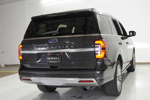 2022 Ford Expedition Platinum