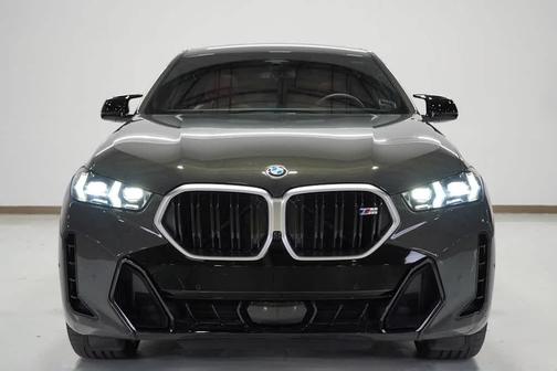 2025 BMW X6 M60i