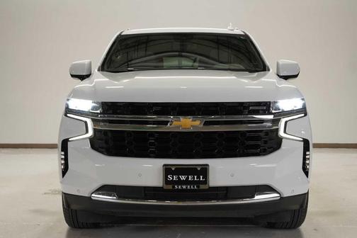 2024 Chevrolet Suburban LS