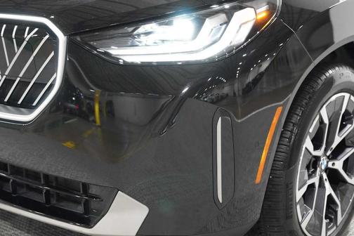 Black Sapphire Metallic 2026 BMW X3 30 xDrive