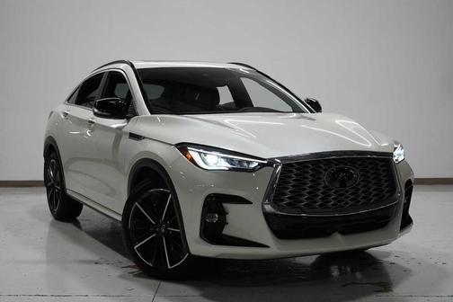 2023 INFINITI QX55 LUXE