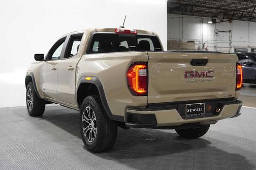 Desert Sand Metallic 2024 GMC Canyon AT4