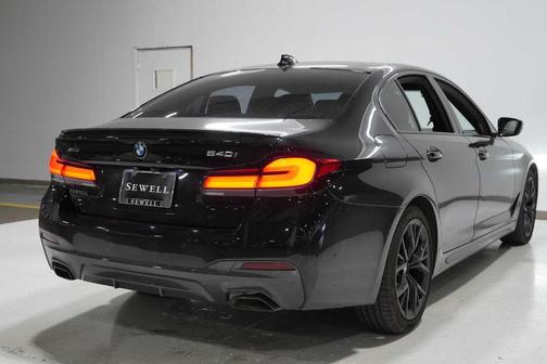 2023 BMW 540 i xDrive