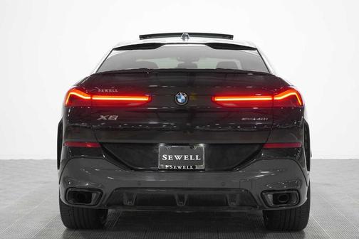 Black Sapphire Metallic 2026 BMW X6 xDrive40i