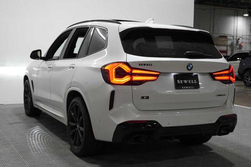Mineral White Metallic 2024 BMW X3 xDrive30i