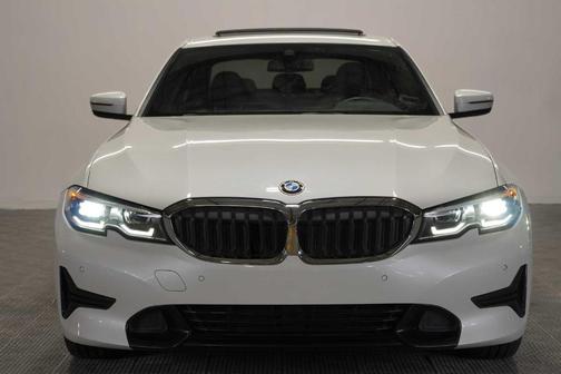 Mineral White Metallic 2020 BMW 330 i