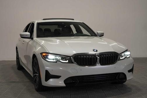 Mineral White Metallic 2020 BMW 330 i