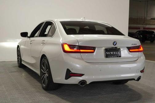 Mineral White Metallic 2020 BMW 330 i