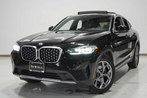 2022 BMW X4 xDrive30i