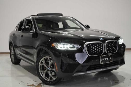 2022 BMW X4 xDrive30i