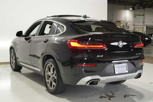 2022 BMW X4 xDrive30i