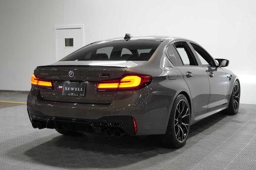Gray Metallic 2023 BMW M5 Base